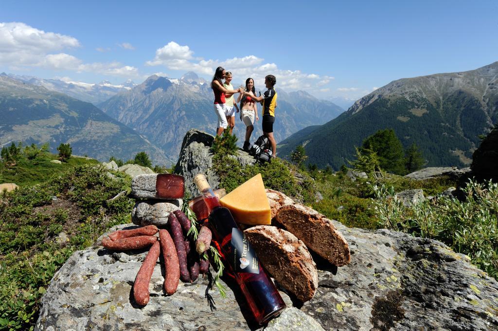 Aktiv- Und Genusshotel Alpenblick Fieschertal Buitenkant foto